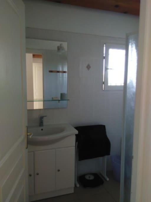 T2: 45M2 :4 Places :Independant Dans Villa Hyeres Ngoại thất bức ảnh